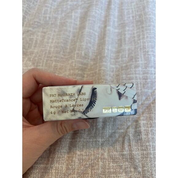 PAT McGRATH LABS MatteTrance Lipstick Color Elson - blue red - Picture 3 of 9